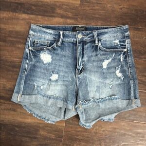 Judy Blue Vintage Wash Stretchy Hem Slit Shorts